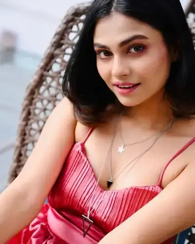 Escort Service Yellapur